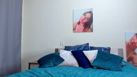 Kate online show from 09-17-25, 03:19