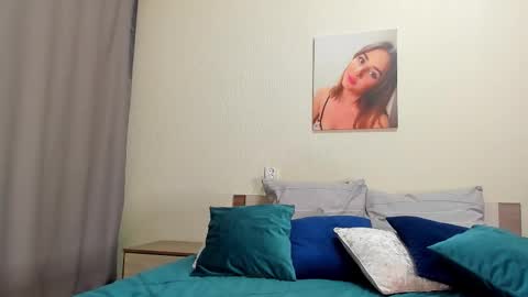 Kate online show from 12-19-25, 02:18