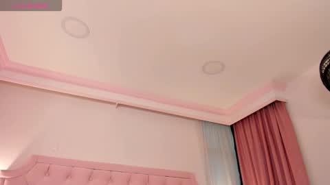 Vale Toro  online show from 11-24-25, 12:05