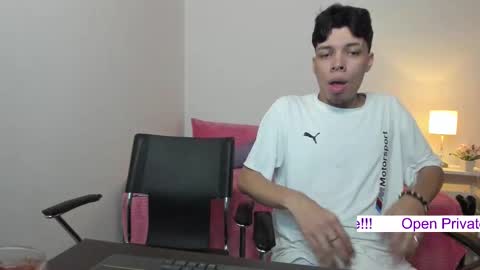 Valery And Daniel online show from 03-10-25, 01:01