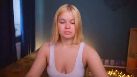 Snapshot of valeri______ chatting on 07-11-26, 08:39 valeri______ online show from 07-11-26, 08:39