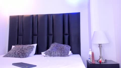 Snapshot of valeri_tafur chatting on 02-06-25, 02:15 valeri_tafur online show from 02-06-25, 02:15