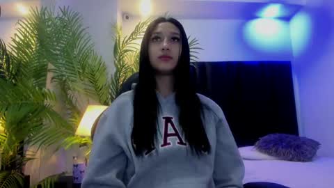 Snapshot of valeri_tafur chatting on 09-12-25, 11:10 valeri_tafur online show from 09-12-25, 11:10