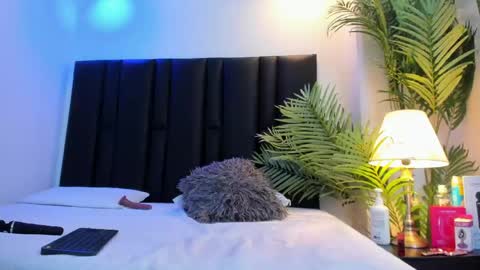 valeri_tafur online show from 04-30-26, 08:57