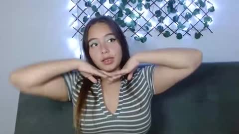 valeria online show from 02-18-25, 04:58