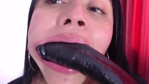 Snapshot of valeria_fiery chatting on 12-27-24, 07:03 VALERIA online show from 12-27-24, 07:03