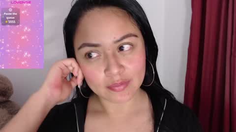 Snapshot of valeria_fiery chatting on 01-11-25, 12:44 VALERIA online show from 01-11-25, 12:44