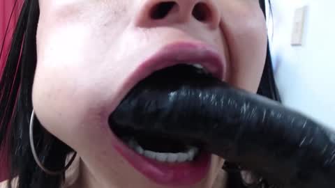 Snapshot of valeria_fiery chatting on 01-15-25, 09:09 VALERIA online show from 01-15-25, 09:09