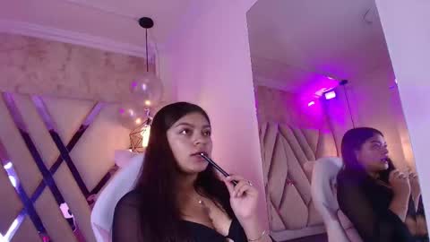 Snapshot of valeria_marquez_ chatting on 09-20-25, 11:55 valeria_marquez_ online show from 09-20-25, 11:55