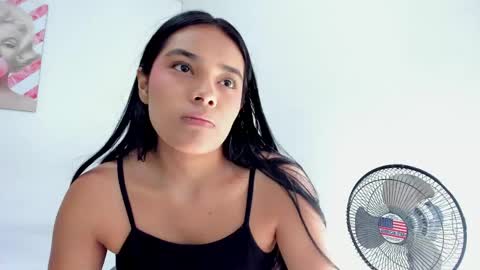 valeria_miller69 online show from 04-30-26, 03:07