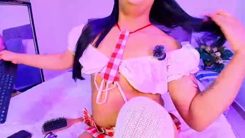 valeria_prado online show from 11-06-25, 02:01