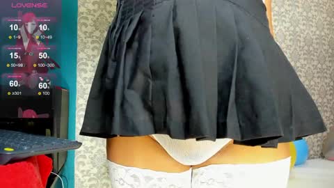Snapshot of valeria_rivera1 chatting on 04-17-26, 07:17 Costume lover online show from 04-17-26, 07:17