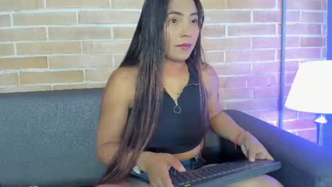 valeria_rua online show from 06-15-26, 11:23