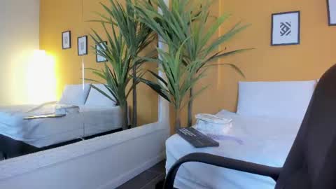 valeria_rua online show from 07-04-26, 10:54