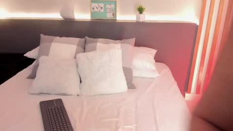 valeria online show from 12-05-24, 04:53