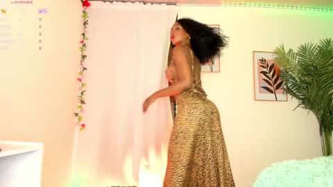 Valeria online show from 02-06-25, 08:34