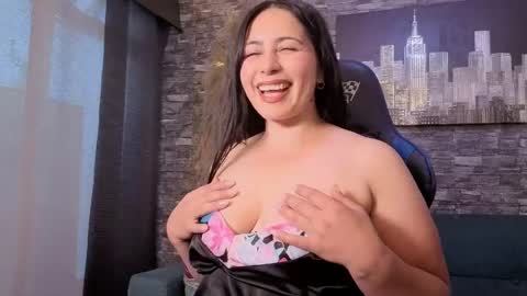 Snapshot of valeria_vg chatting on 04-27-26, 11:41 valeria_vg online show from 04-27-26, 11:41