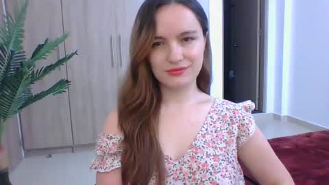 valeriafrannco online show from 01-16-25, 04:07