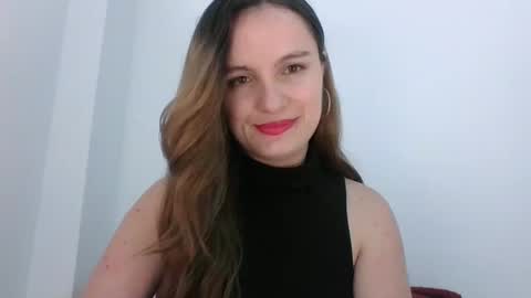 valeriafrannco online show from 01-25-25, 06:23
