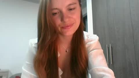 Snapshot of valeriafrannco chatting on 04-05-26, 04:31 valeriafrannco online show from 04-05-26, 04:31