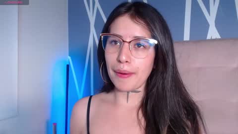 Valeria rodriguez online show from 12-22-24, 12:07