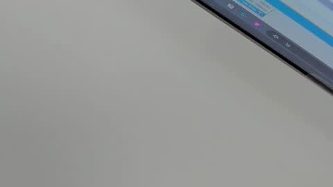 Valeria online show from 12-22-25, 12:24