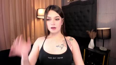 Snapshot of valerialukyanovaxxx chatting on 10-05-25, 08:23 Valeria online show from 10-05-25, 08:23