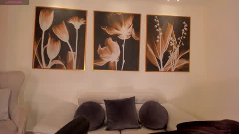 Valeria online show from 12-17-24, 03:28