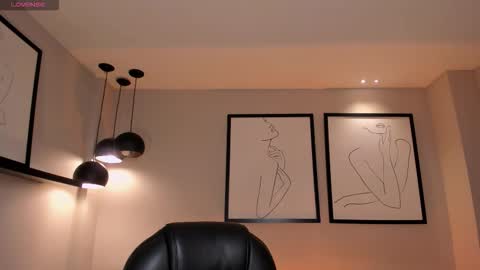 Snapshot of valeriariverax chatting on 10-08-25, 03:59 Valeria online show from 10-08-25, 03:59