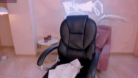 Valeria online show from 01-11-25, 09:15