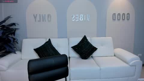 Valeria online show from 06-24-26, 11:20