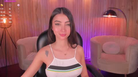 Snapshot of valeriavelvet chatting on 12-28-24, 05:57 Vale online show from 12-28-24, 05:57