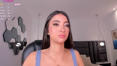 Snapshot of valeriavelvet chatting on 01-25-25, 02:36 Vale online show from 01-25-25, 02:36
