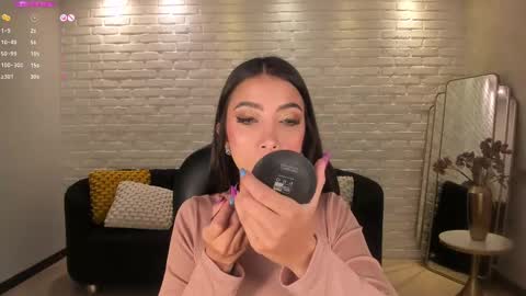 Snapshot of valeriavelvet chatting on 03-10-25, 11:53 Vale online show from 03-10-25, 11:53