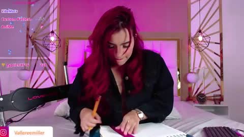 Snapshot of valerie__miller_ chatting on 05-03-26, 03:34 Valerie online show from 05-03-26, 03:34