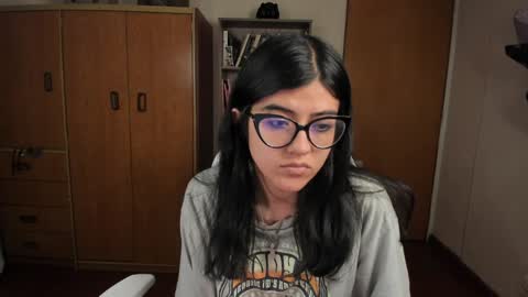 Val  online show from 01-17-25, 03:55