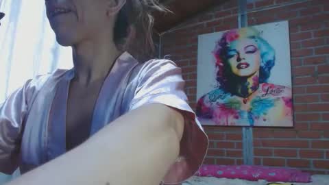 Snapshot of valerie_rousse chatting on 12-22-24, 08:03 valerie_rousse online show from 12-22-24, 08:03