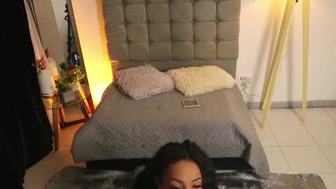 Valerie Style3 online show from 12-24-24, 04:00