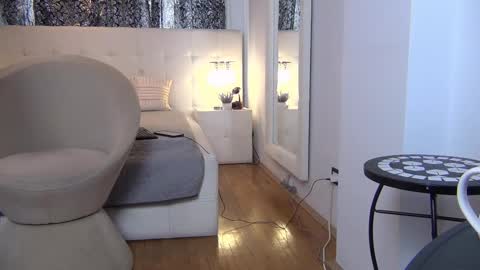 Snapshot of valeriecoy chatting on 03-14-26, 10:21 Valerie online show from 03-14-26, 10:21