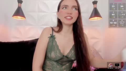 Snapshot of valeriecute18 chatting on 04-16-26, 08:31 valerie online show from 04-16-26, 08:31