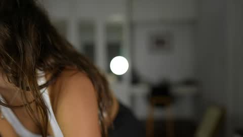 Snapshot of valerieh chatting on 09-20-25, 03:18 Valerie online show from 09-20-25, 03:18