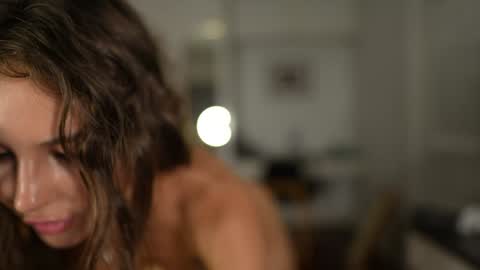 Snapshot of valerieh chatting on 10-03-25, 02:41 Valerie online show from 10-03-25, 02:41