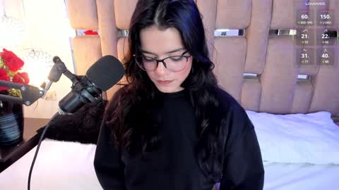 Snapshot of valeriekay_ chatting on 01-18-25, 01:51 Valeria online show from 01-18-25, 01:51