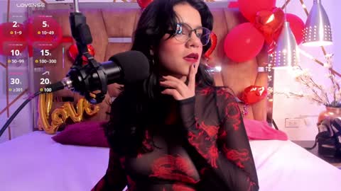 Snapshot of valeriekay_ chatting on 02-04-25, 01:38 Valeria online show from 02-04-25, 01:38