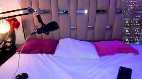 Snapshot of valeriekay_ chatting on 03-12-25, 04:02 Valeria online show from 03-12-25, 04:02