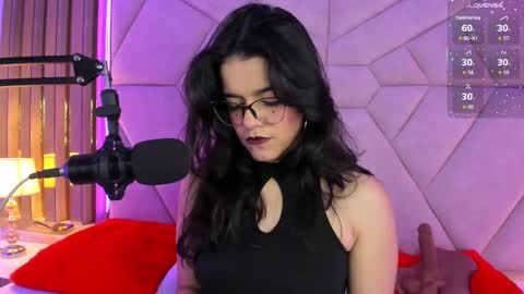 Snapshot of valeriekay_ chatting on 09-13-25, 02:17 Valeria online show from 09-13-25, 02:17