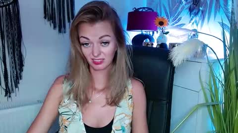 Valerie  online show from 12-02-24, 04:42