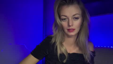 Valerie  online show from 01-05-25, 09:57
