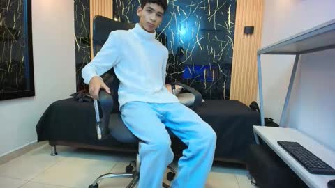 Snapshot of valerihot_1 chatting on 03-03-26, 03:01 VALERIO online show from 03-03-26, 03:01