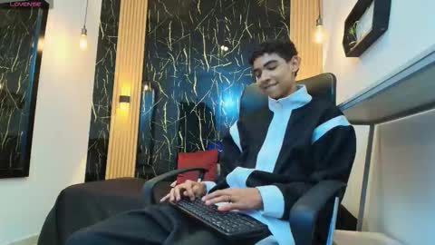 Snapshot of valerihot_1 chatting on 03-05-26, 03:13 VALERIO online show from 03-05-26, 03:13